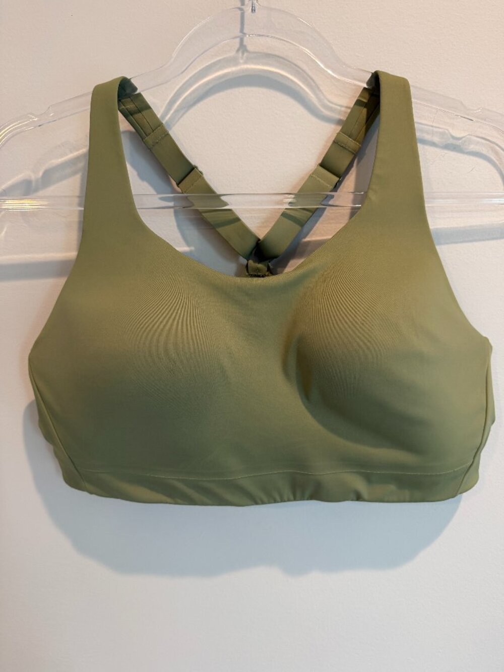 Athleta High Impact Green Sports Bra - Size 38C - EUC